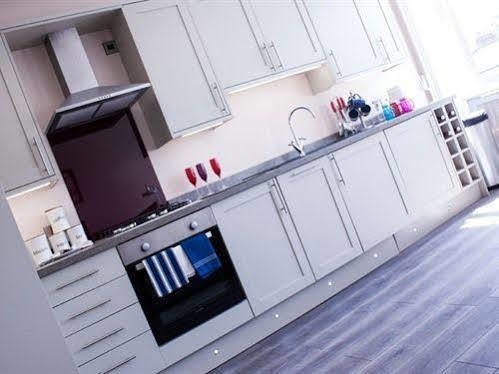 Lux Aparts Wakefield Central Zewnętrze zdjęcie